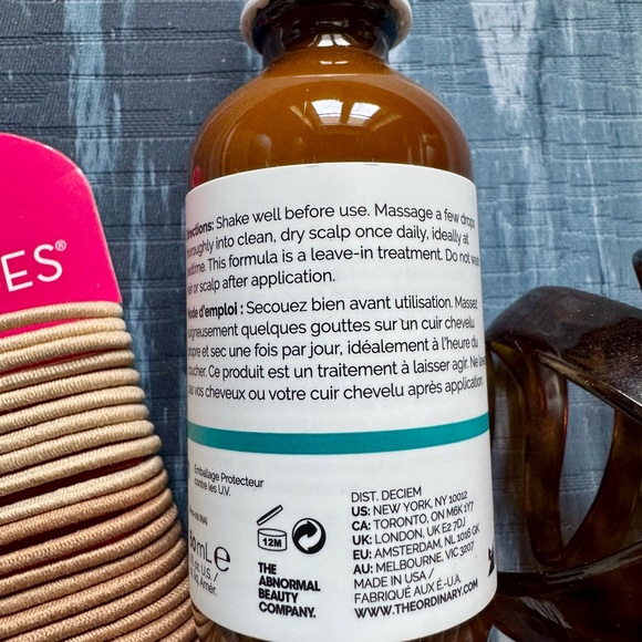 The Ordinary Hair Treatment with Assorted Hair Accessories - Picture 3 of 3
